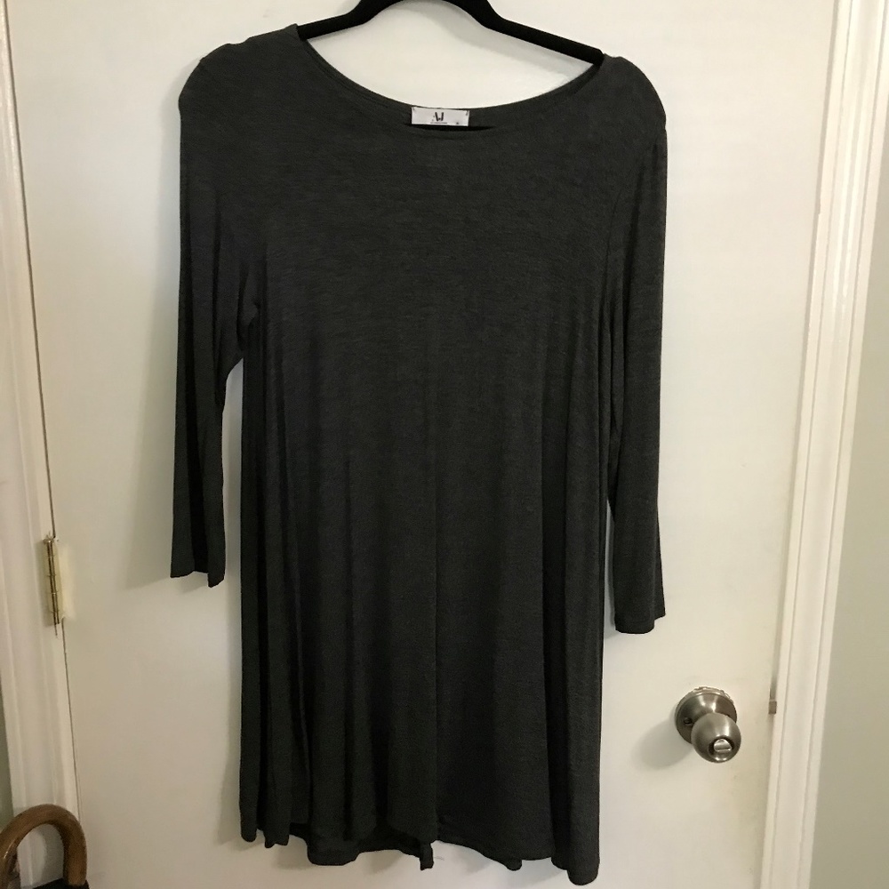 Soft short gray dress